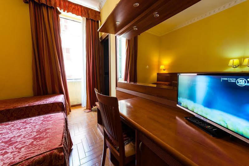 Hotel Lella Roma Ngoại thất bức ảnh